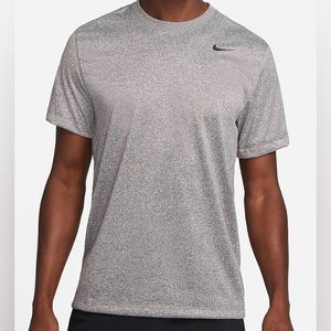 Men’s Nike Dri-Fit Grey Tshirt Sz Medium NWOT